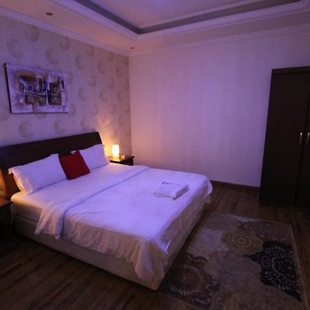 Towlan Hotel Suites 1 Рияд Екстериор снимка