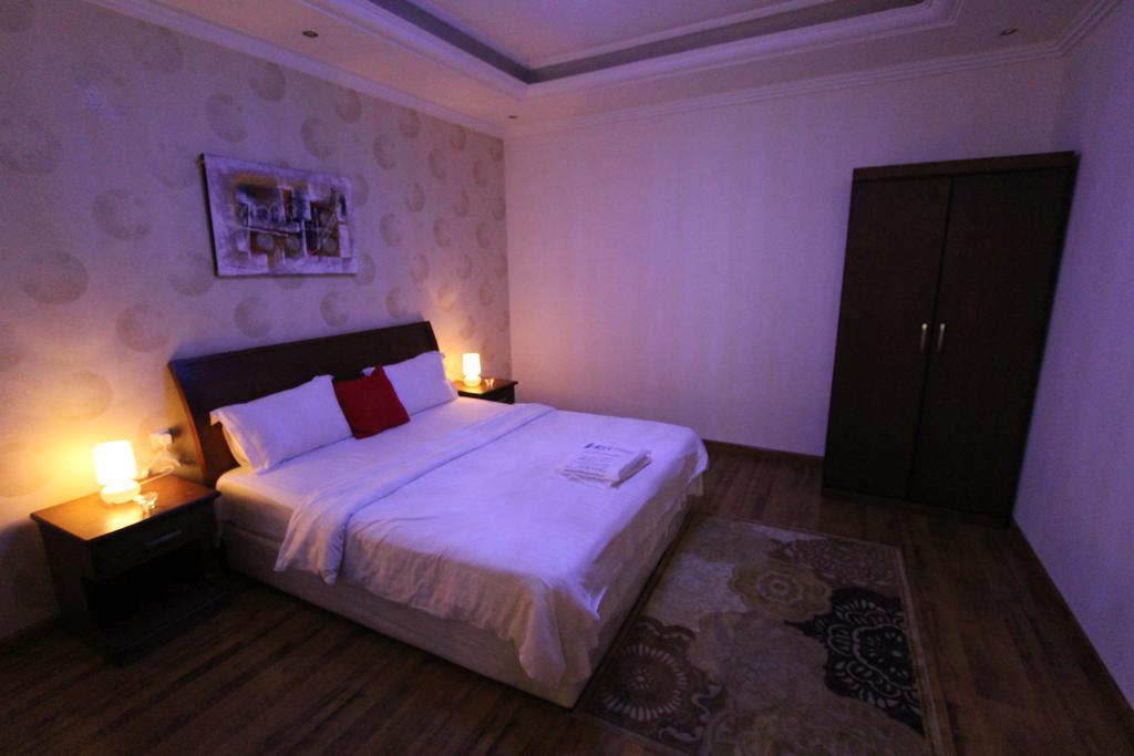 Towlan Hotel Suites 1 Рияд Екстериор снимка