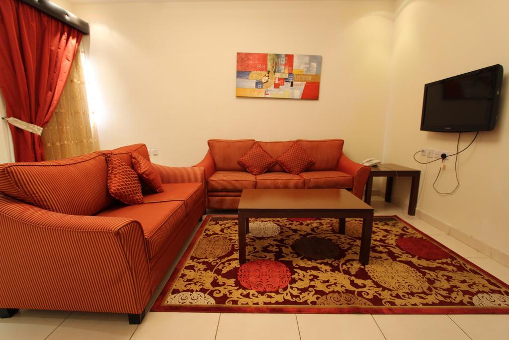 Towlan Hotel Suites 1 Рияд Екстериор снимка